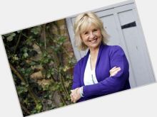 Liza Goddard photo