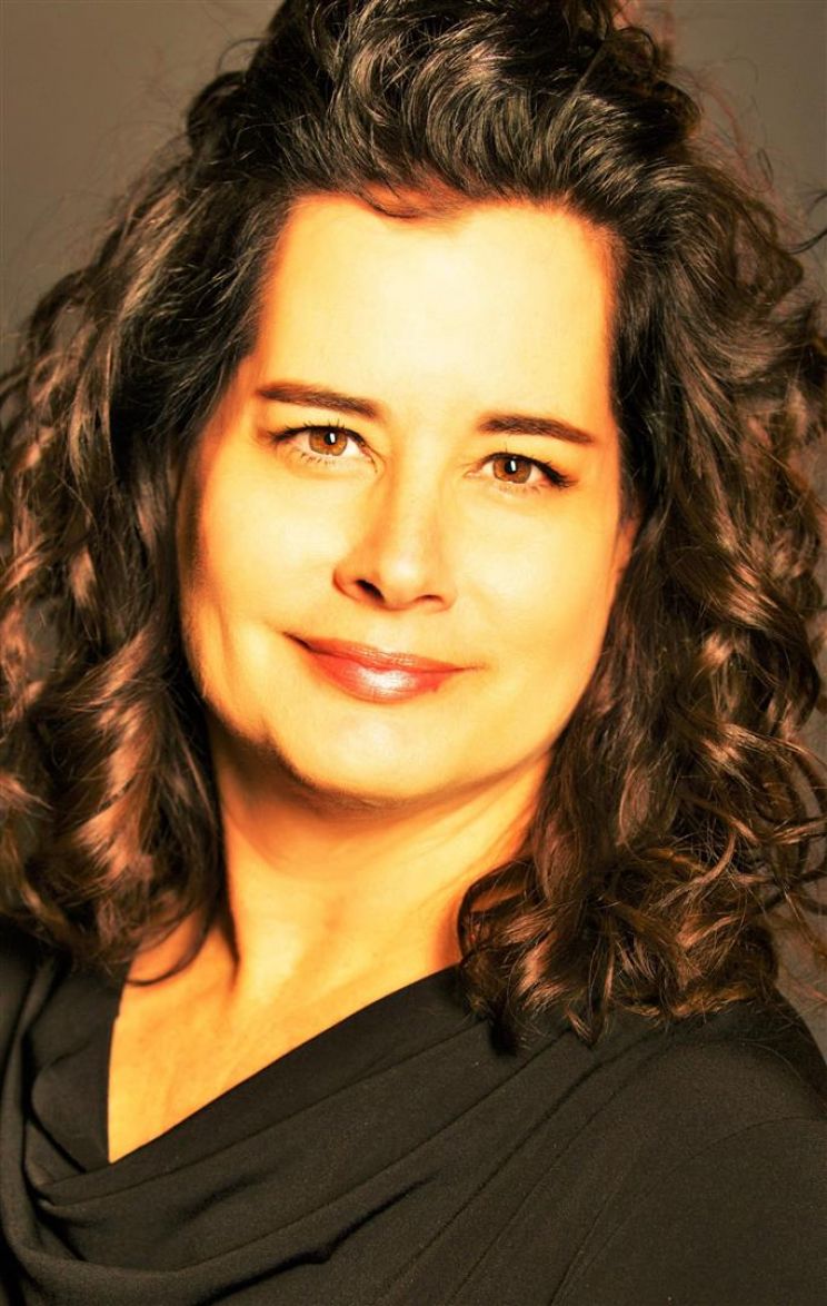 Liza Rowe