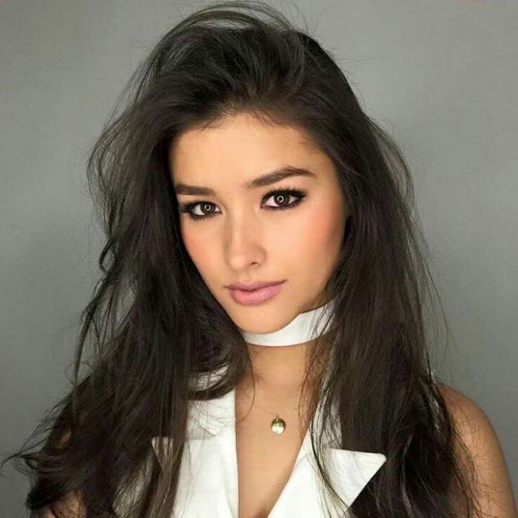 Liza Soberano