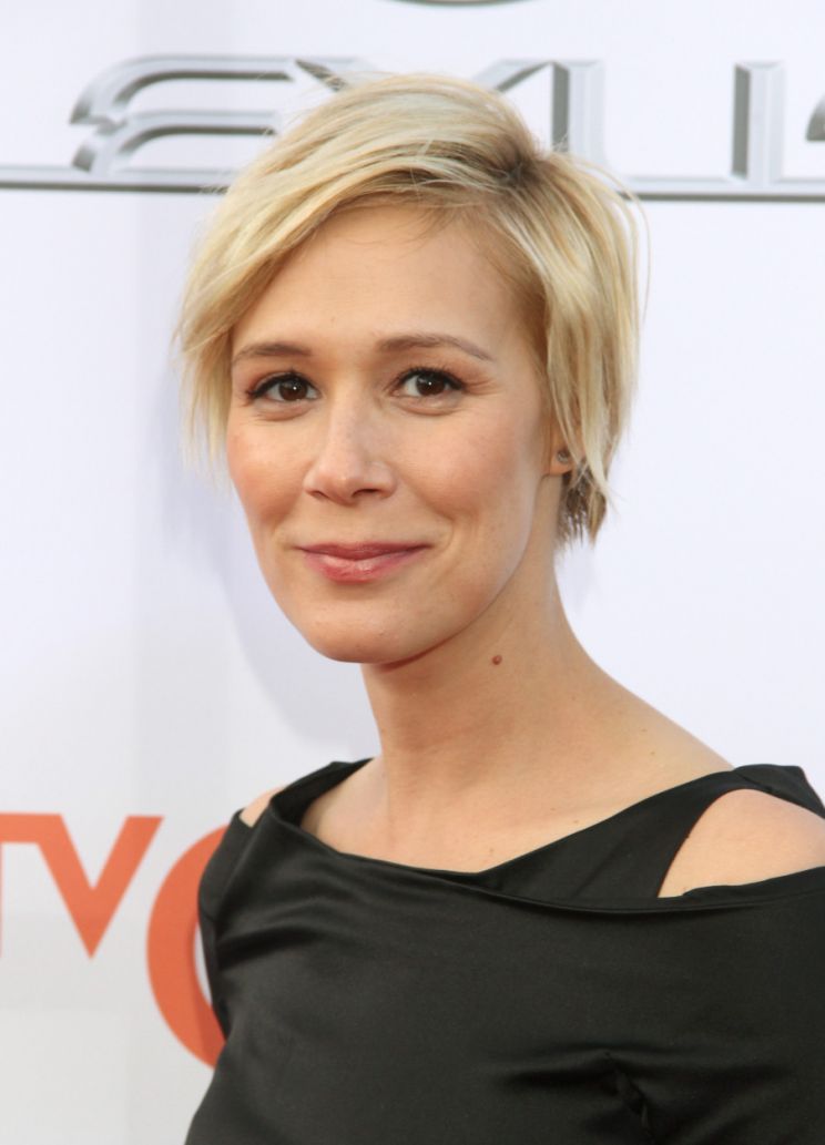 Liza Weil