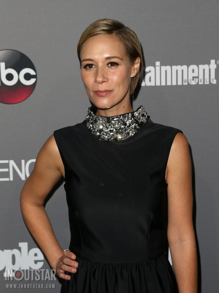 Liza Weil