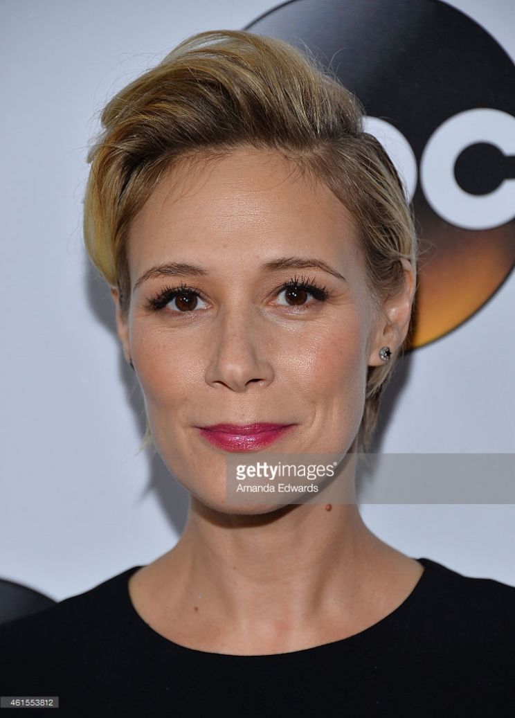 Liza Weil