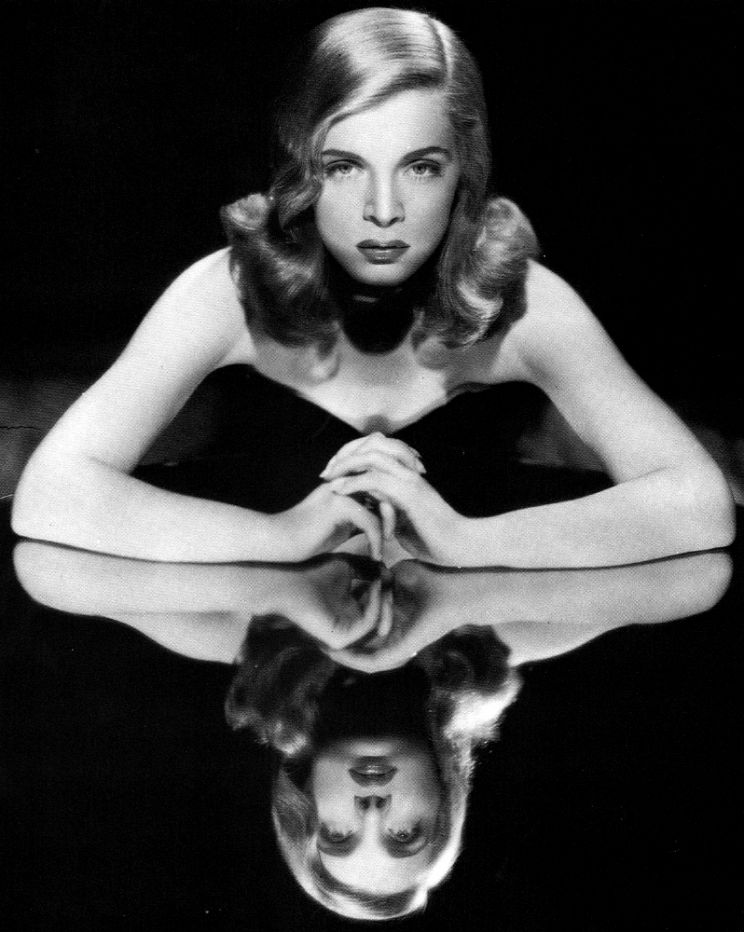 Lizabeth Scott