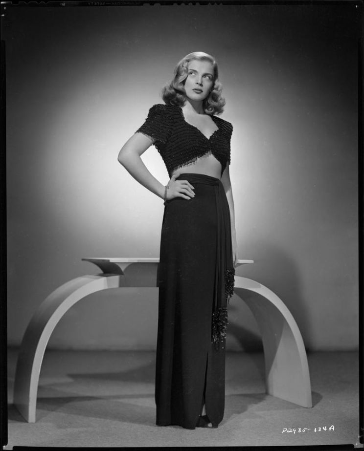 Lizabeth Scott