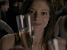 Lizzie Brocheré photo