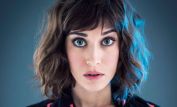 Lizzy Caplan