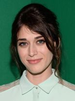 Lizzy Caplan