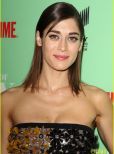 Lizzy Caplan