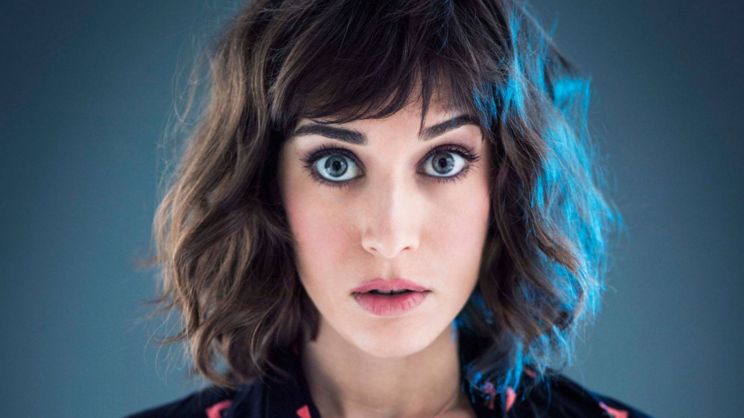 Lizzy Caplan