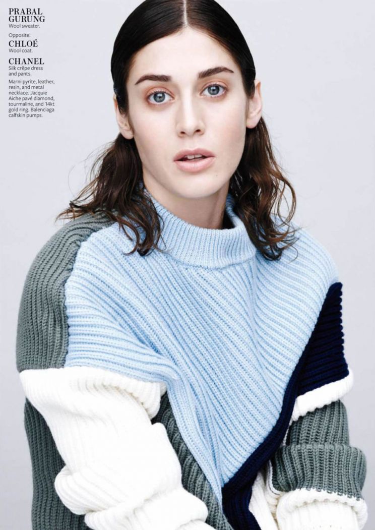 Lizzy Caplan