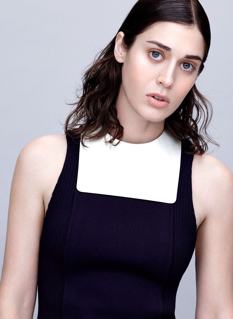Lizzy Caplan