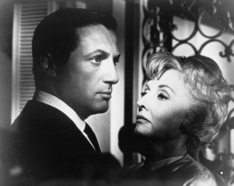 Lloyd Bochner