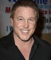 Lochlyn Munro