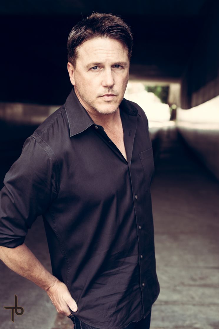 Lochlyn Munro