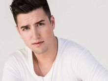 Logan Henderson