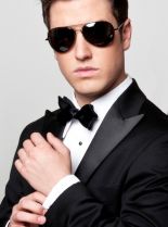 Logan Henderson