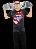 Logan Henderson photo