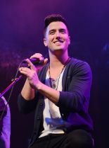 Logan Henderson