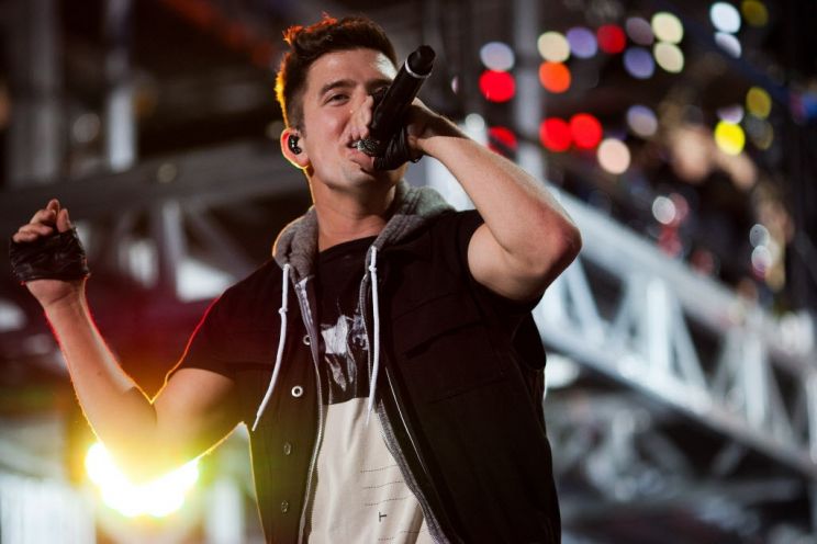 Logan Henderson