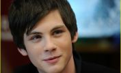 Logan Lerman