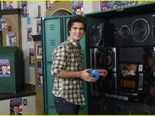 Logan Miller