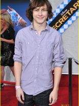 Logan Miller