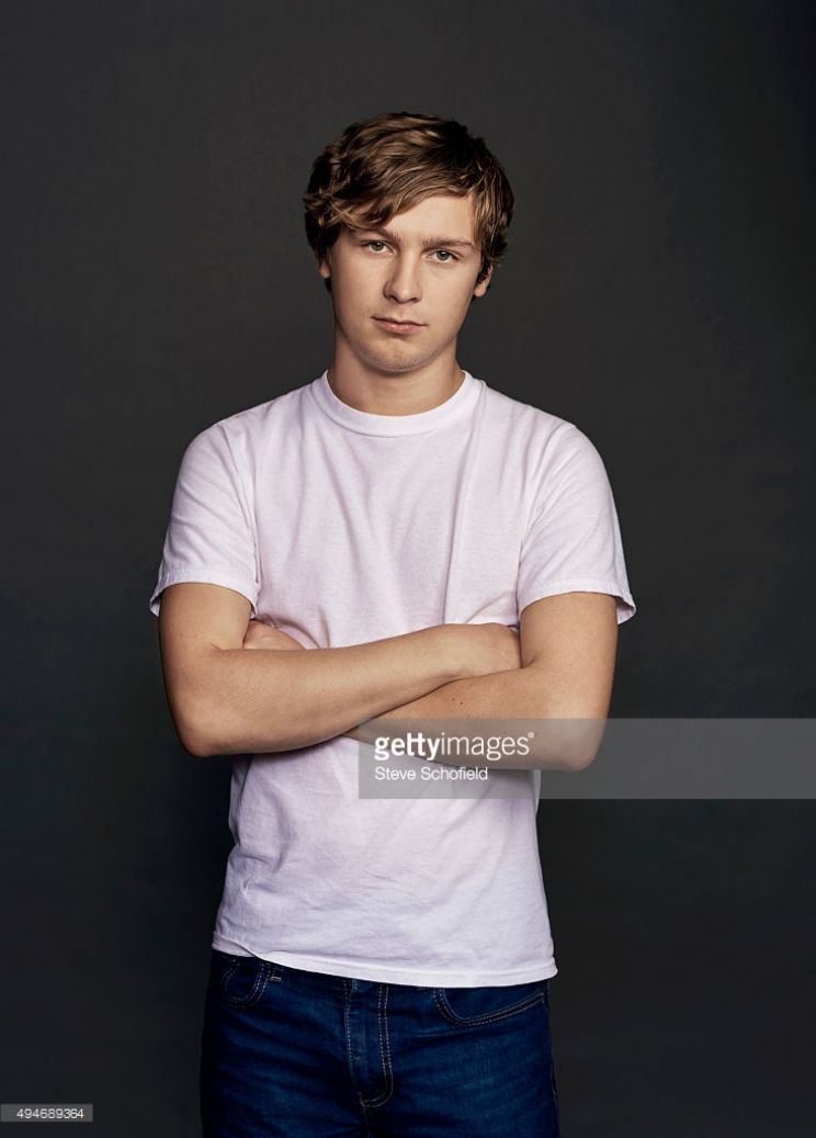 Logan Miller