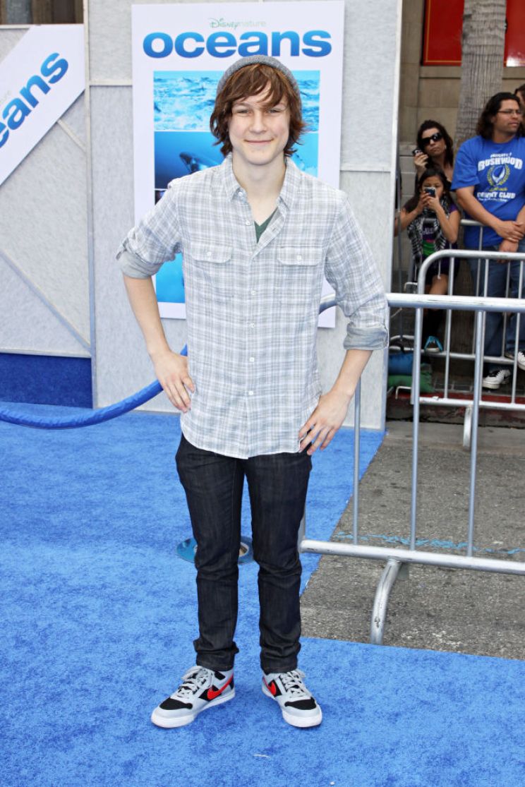 Logan Miller