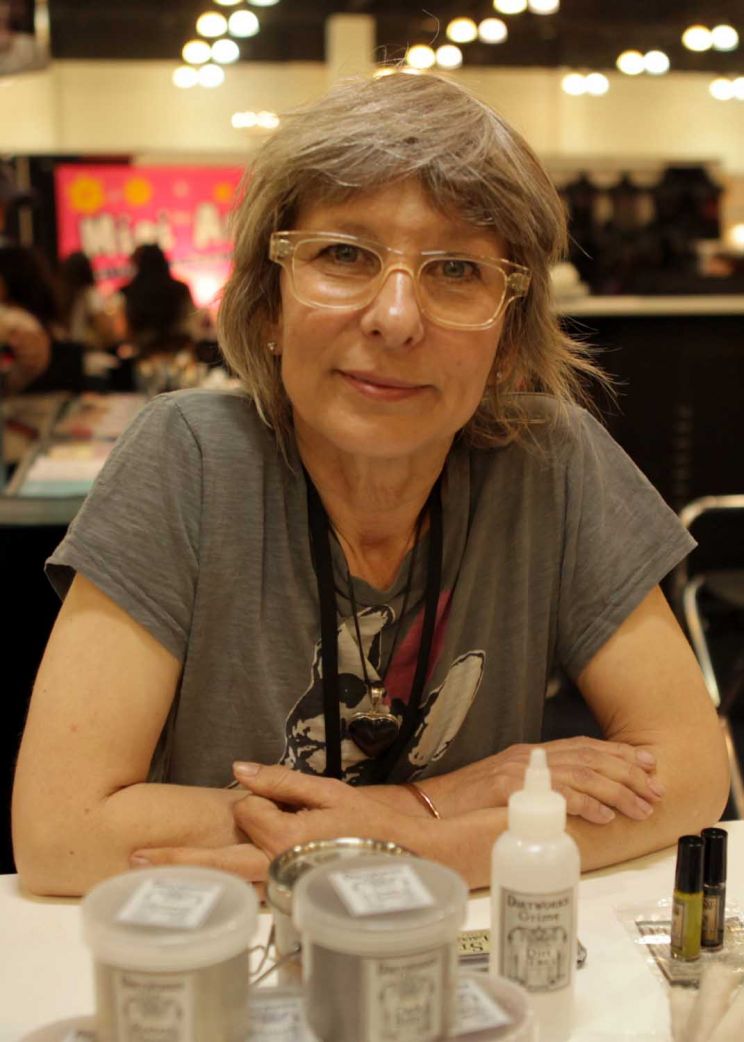 Lois Burwell