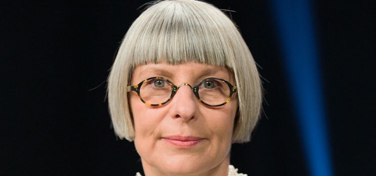 Lois Burwell