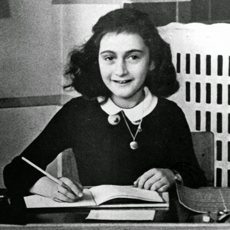 Lois January