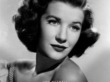 Lois Maxwell