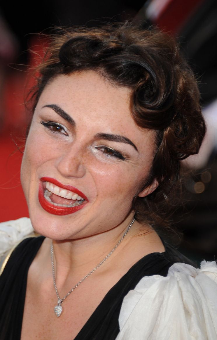 Lois Winstone