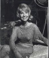 Lola Albright