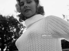 Lola Albright