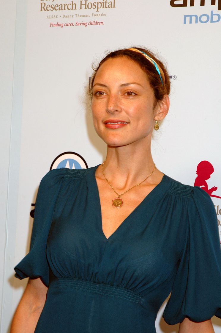 Lola Glaudini