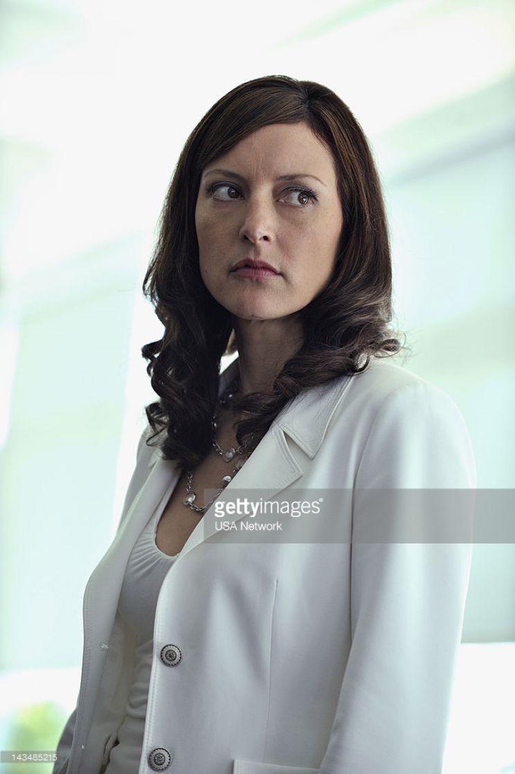 Lola Glaudini