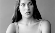 Lola Kirke