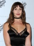 Lola Kirke