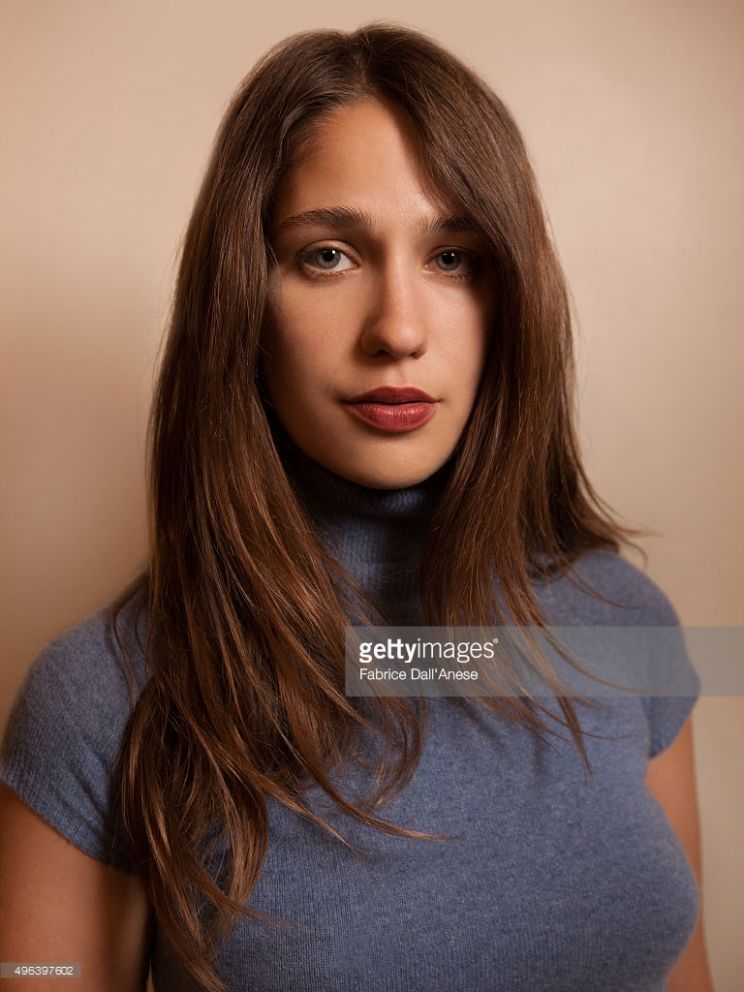 Lola Kirke