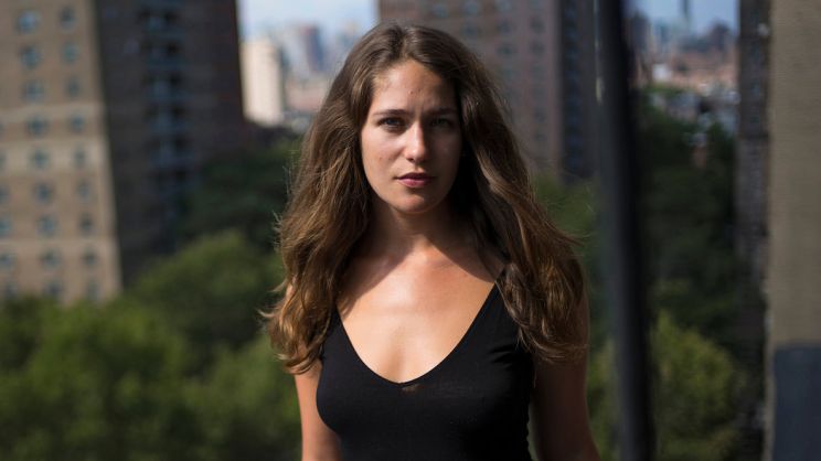 Lola Kirke