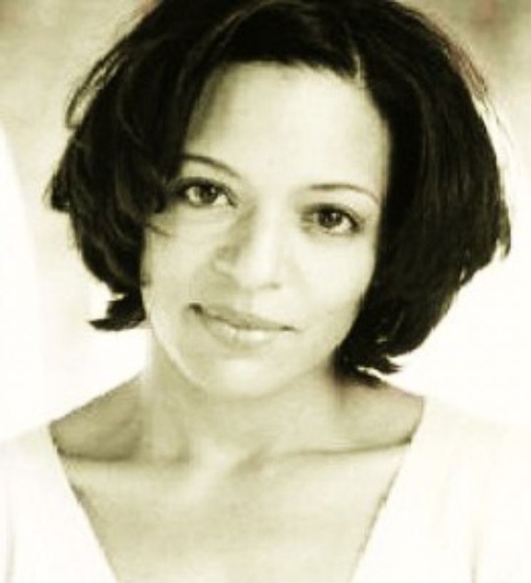 Loraine Velez