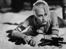 Lori Petty