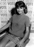 Lori Saunders