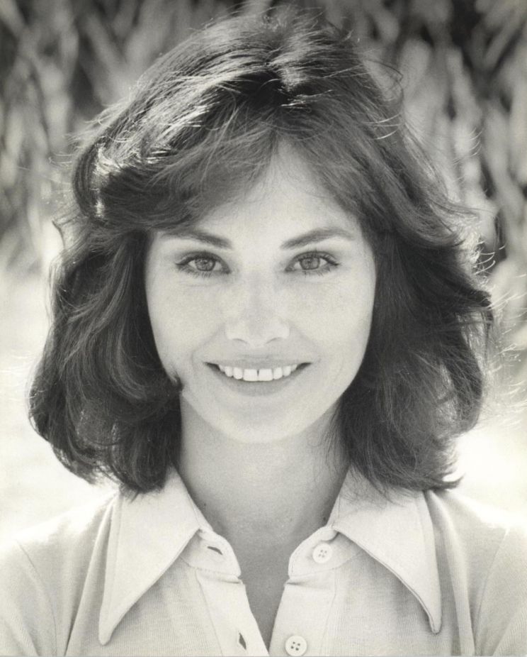 Lori Saunders