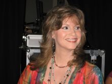 Lorianne Crook photo