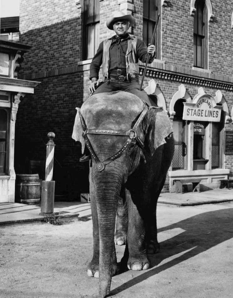 Lorne Greene