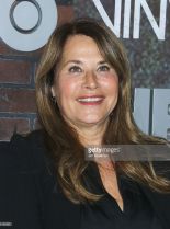 Lorraine Bracco