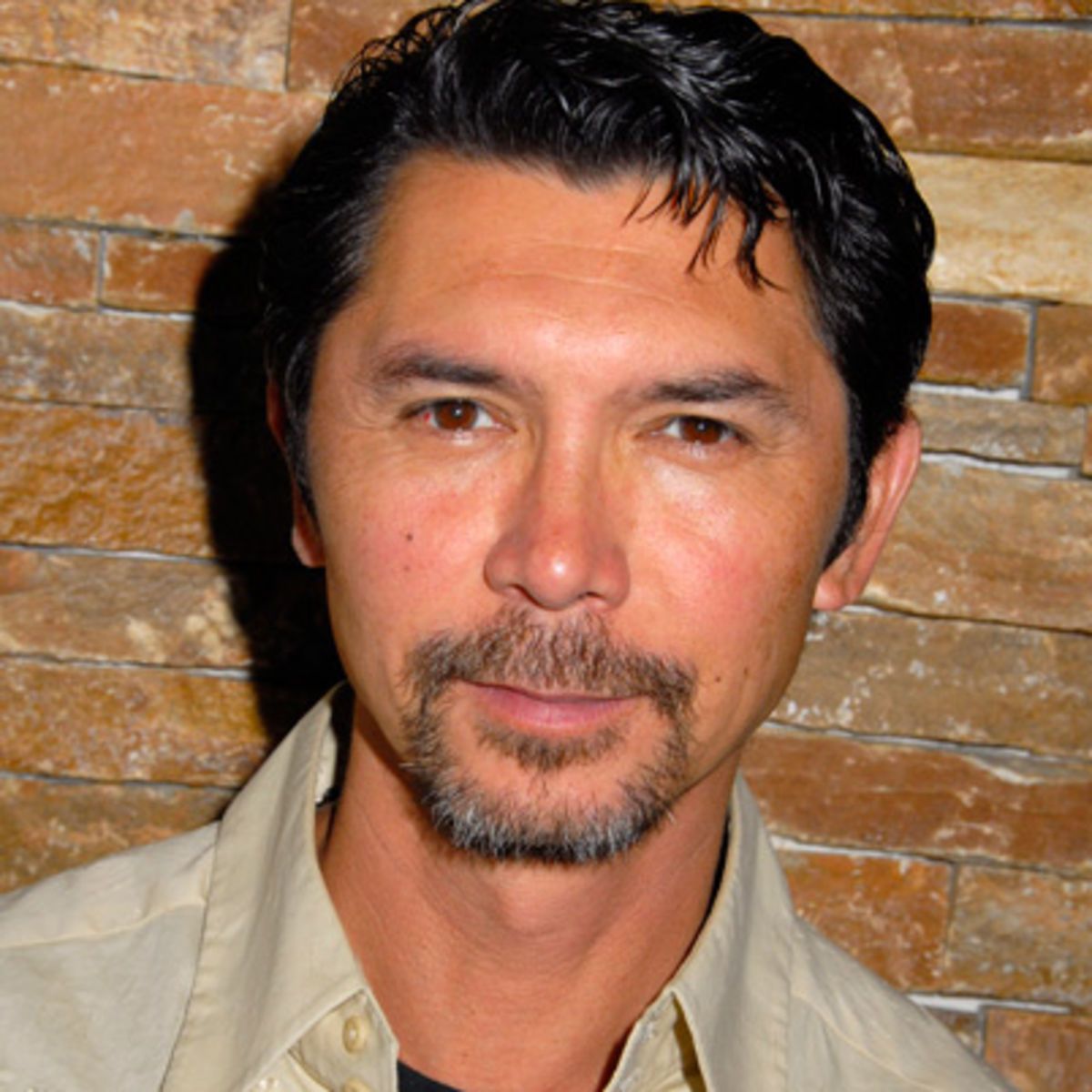 Pictures of Lou Diamond Phillips