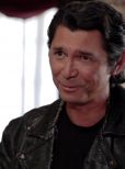 Lou Diamond Phillips